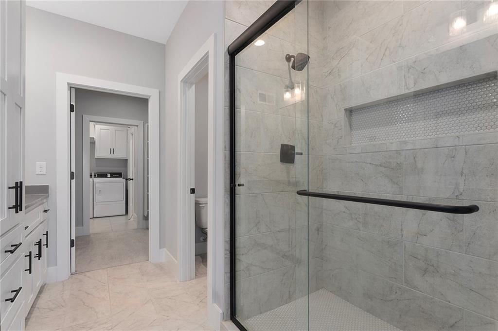 4017 NE Sagamore Drive — photo 12