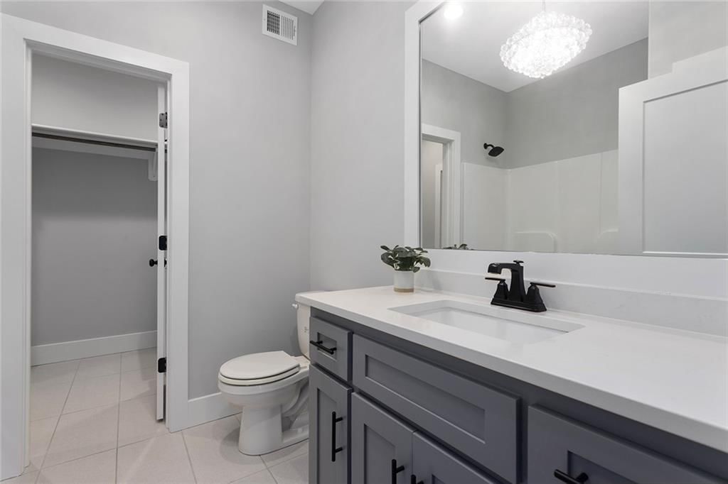4017 NE Sagamore Drive — photo 19