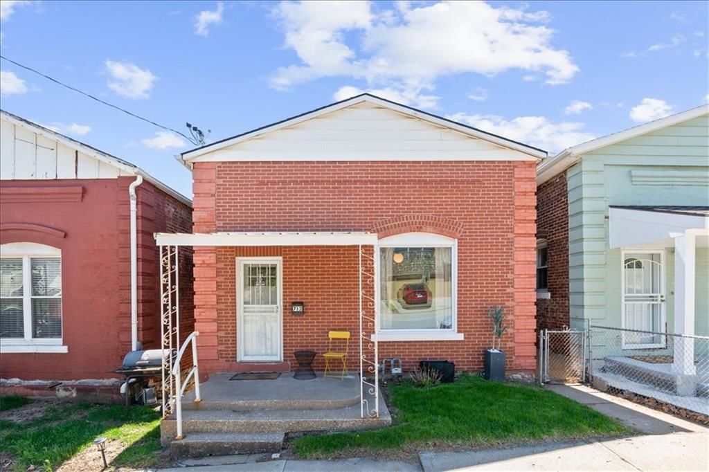 713 W 20th Street — photo 1