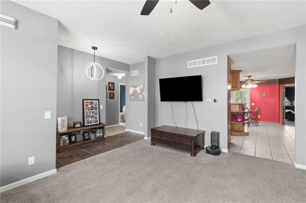 206 Krause Street — photo 7