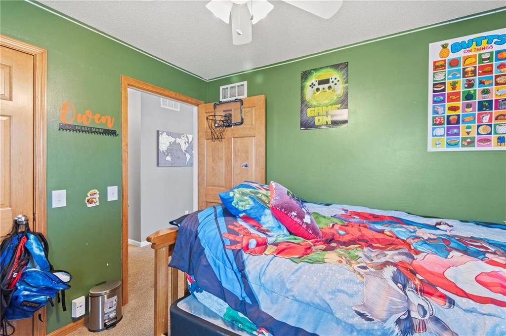 206 Krause Street — photo 19