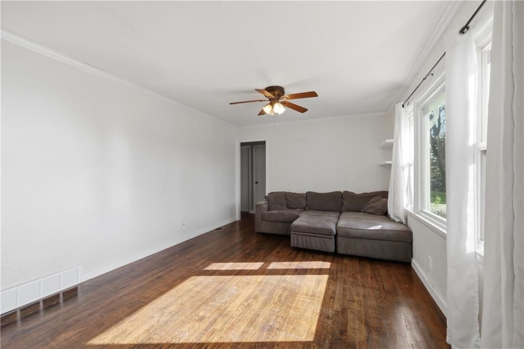 4709 Evanston Avenue — photo 3
