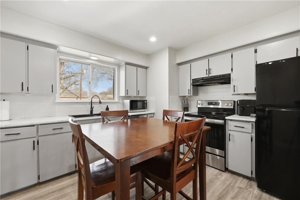 4709 Evanston Avenue — photo 4