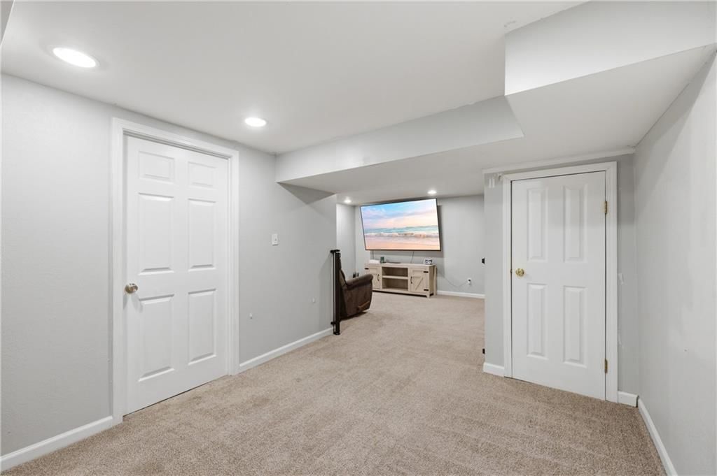 4709 Evanston Avenue — photo 16