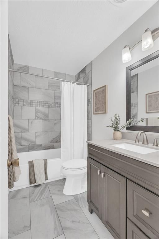 615 E 108 Terrace — photo 13