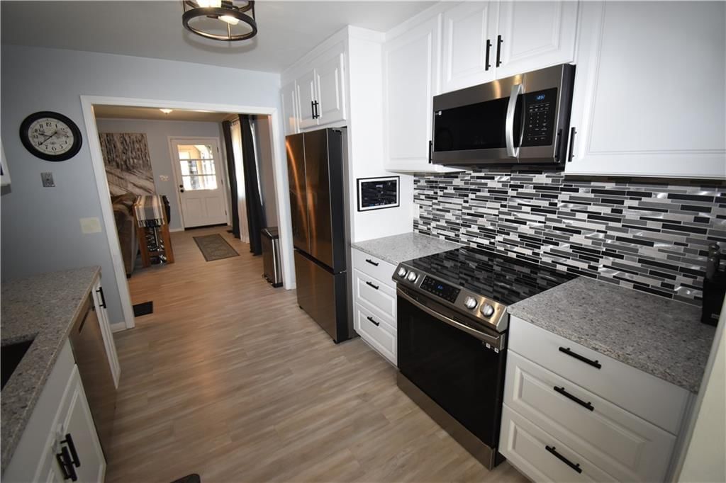 800 W 89th Terrace — photo 10