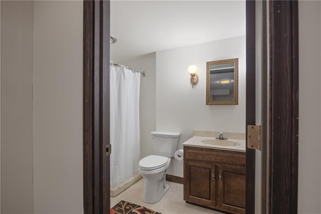 3312 E Colony Square — photo 35