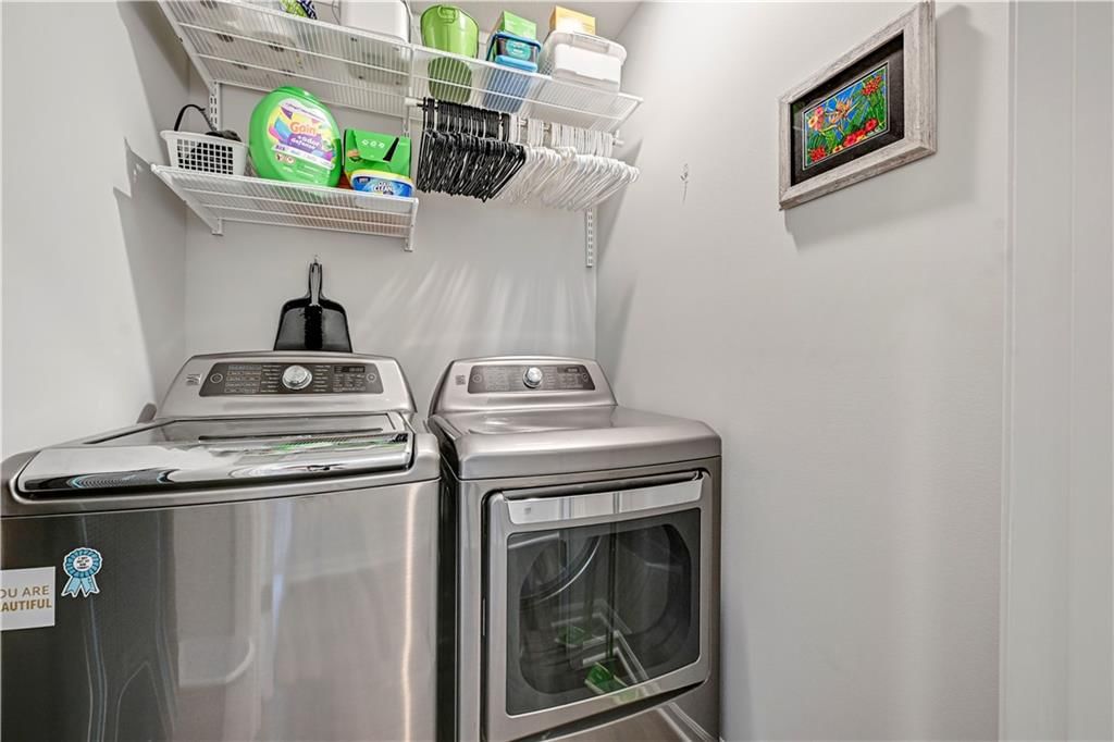 826 Shane Court — photo 14
