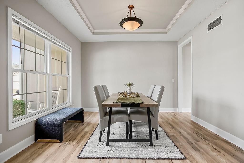 18447 W 154th Terrace — photo 3