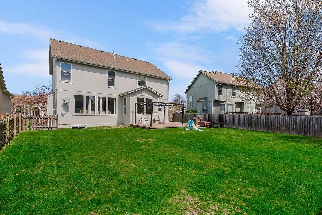 18447 W 154th Terrace — photo 28