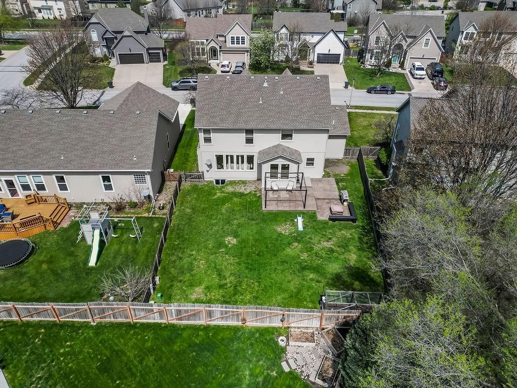 18447 W 154th Terrace — photo 38
