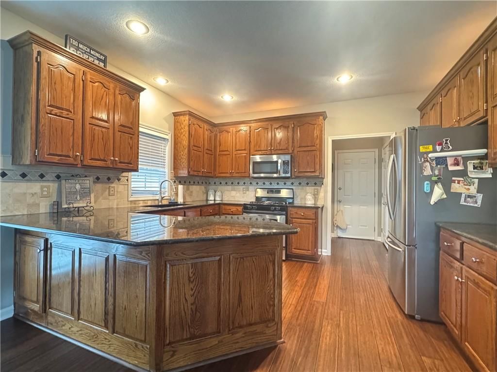 6112 NW 79th Street — photo 5