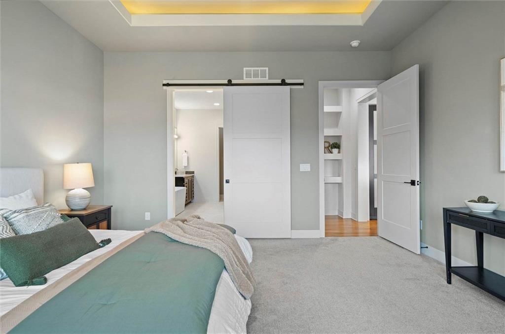 8181 Valley Road — photo 13