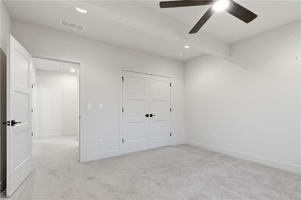 8181 Valley Road — photo 30