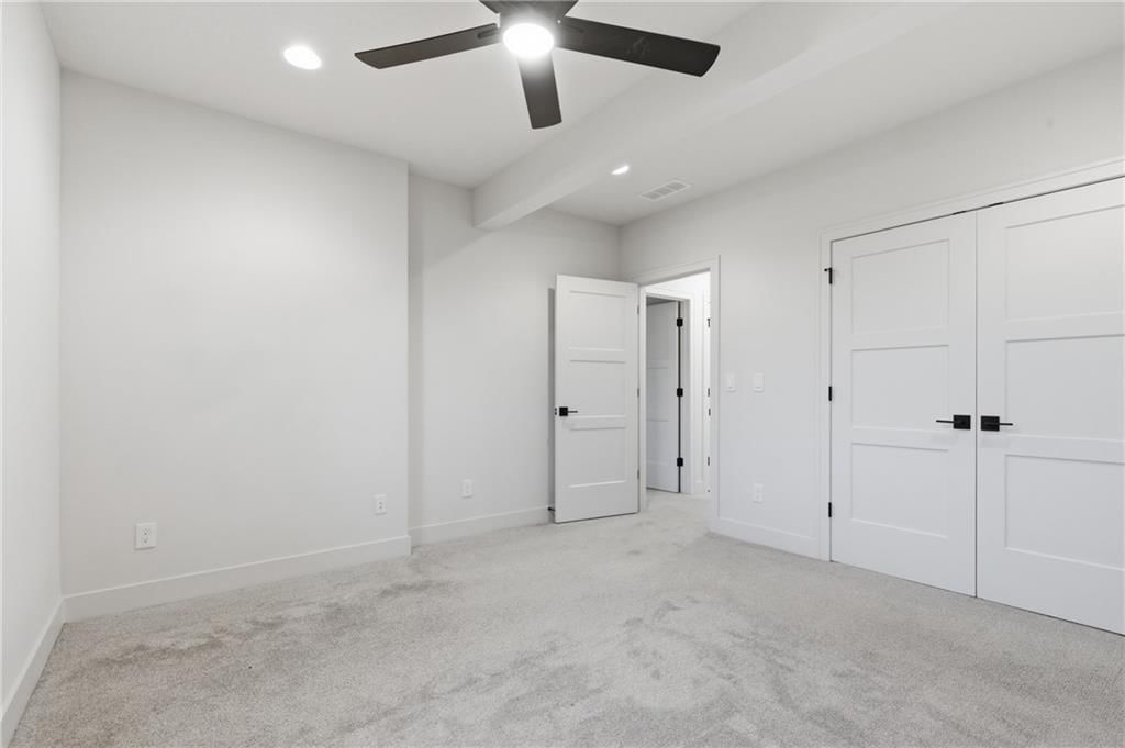 8181 Valley Road — photo 31
