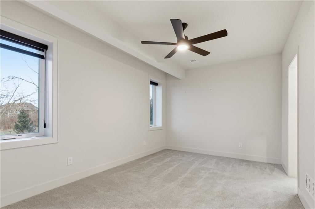 8181 Valley Road — photo 33
