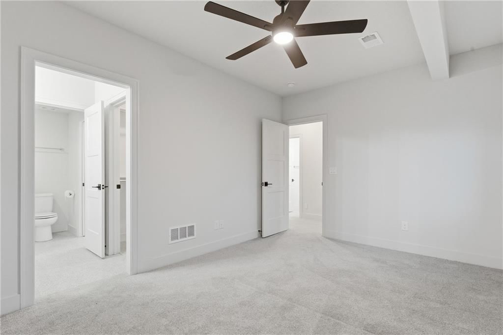 8181 Valley Road — photo 35