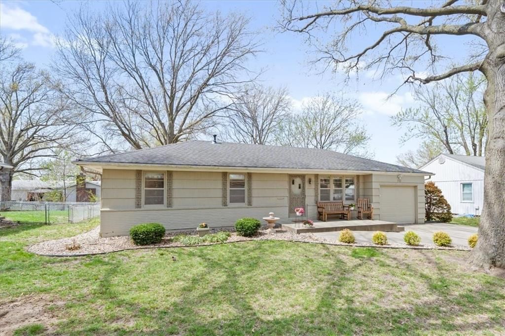 713 S Church Street, Olathe, KS