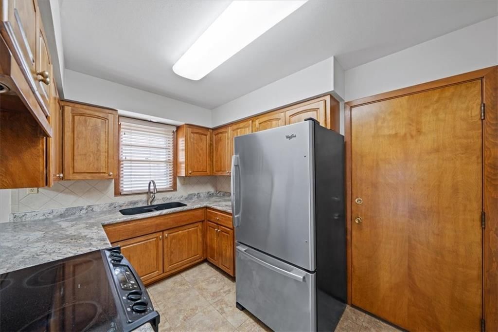 713 S Church Street — photo 11