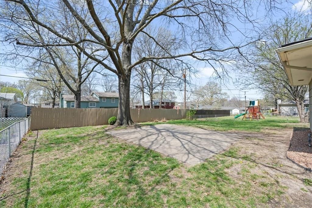 713 S Church Street — photo 27
