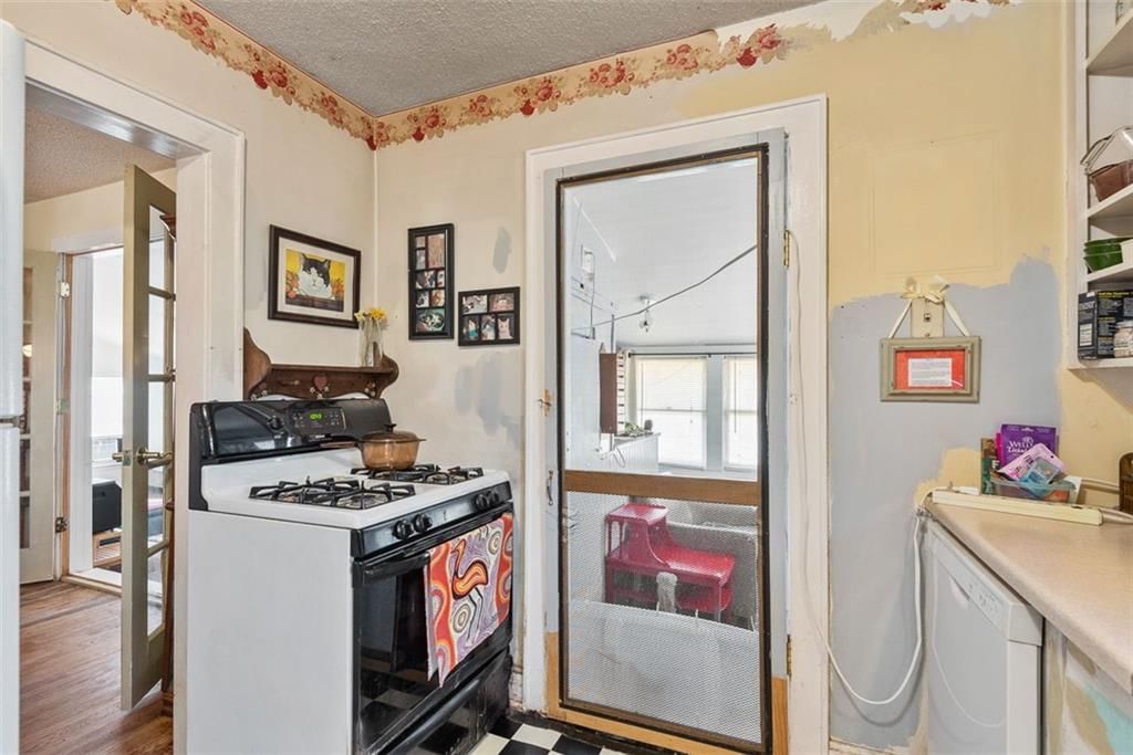 5401 NE Russell Road — photo 19