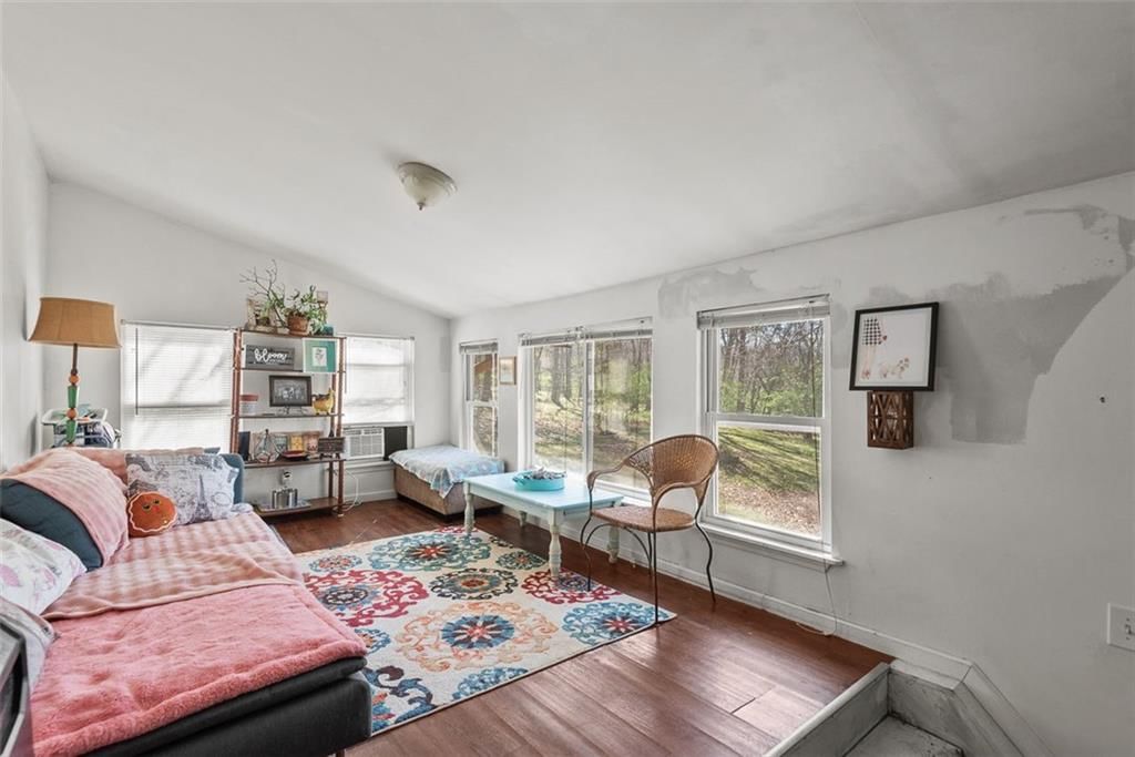 5401 NE Russell Road — photo 24