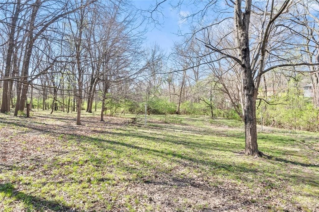 5401 NE Russell Road — photo 33