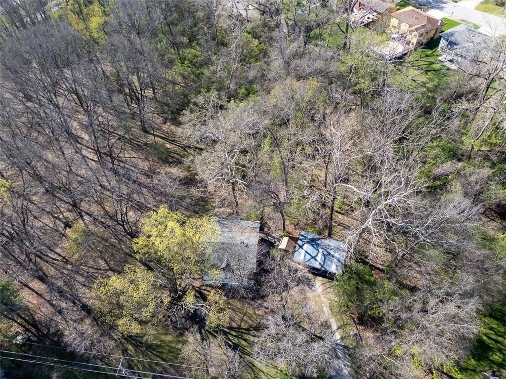 5401 NE Russell Road — photo 37