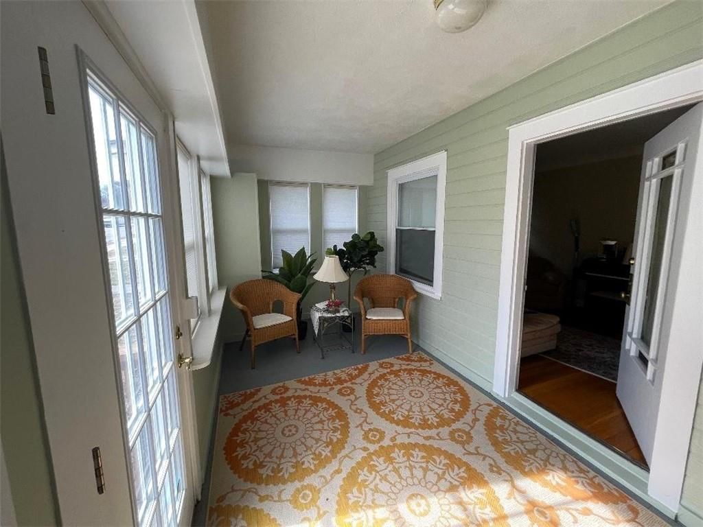 222 W 73rd Terrace — photo 3