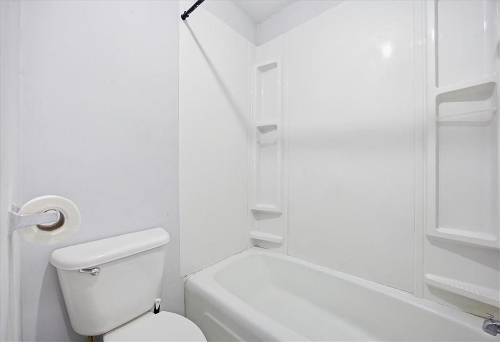 2618 Georgia Avenue — photo 14
