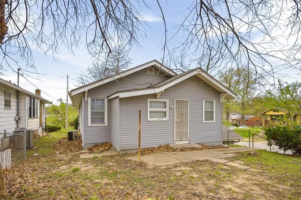 2618 Georgia Avenue — photo 21