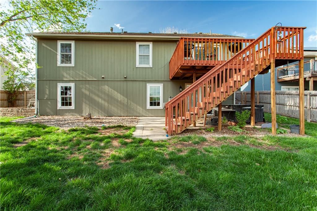 213 NE Dreamweaver Avenue — photo 6