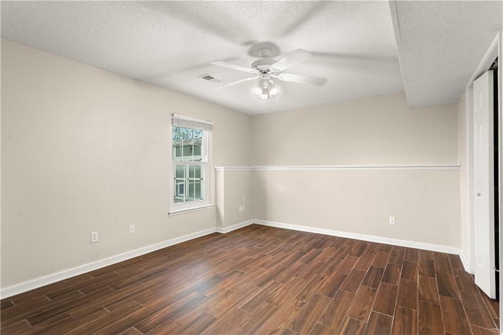 213 NE Dreamweaver Avenue — photo 37