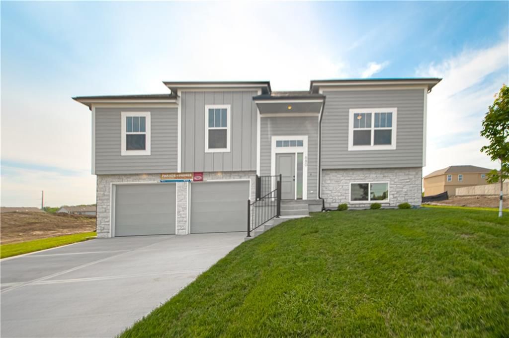 680 S Tybrook Avenue — photo 1