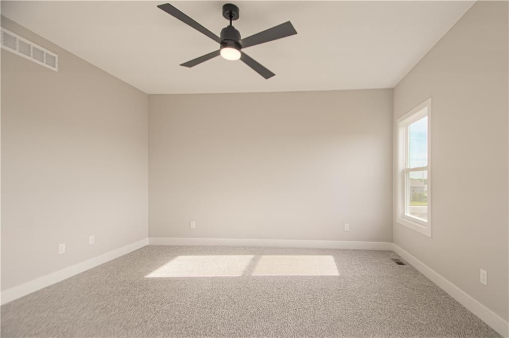 680 S Tybrook Avenue — photo 13