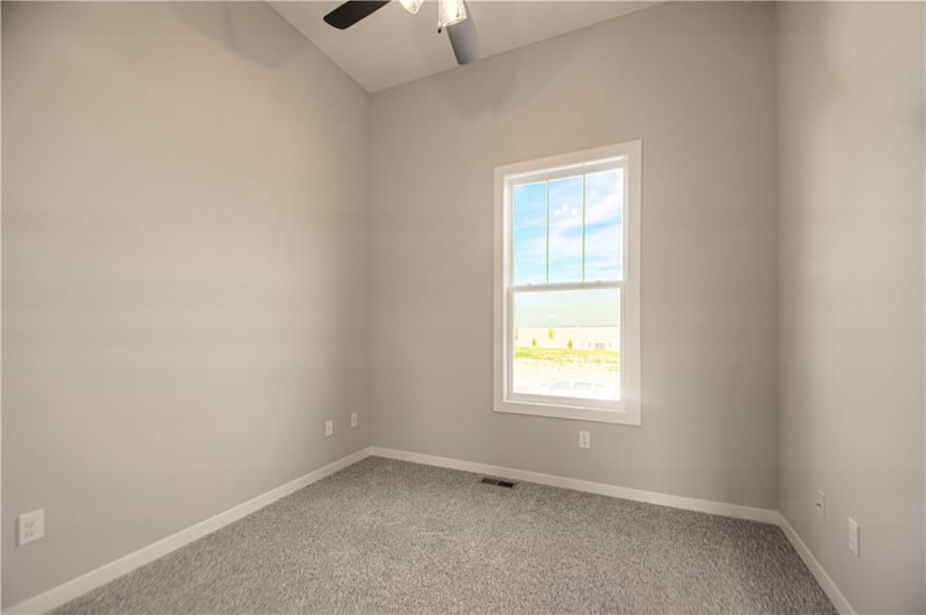 680 S Tybrook Avenue — photo 19