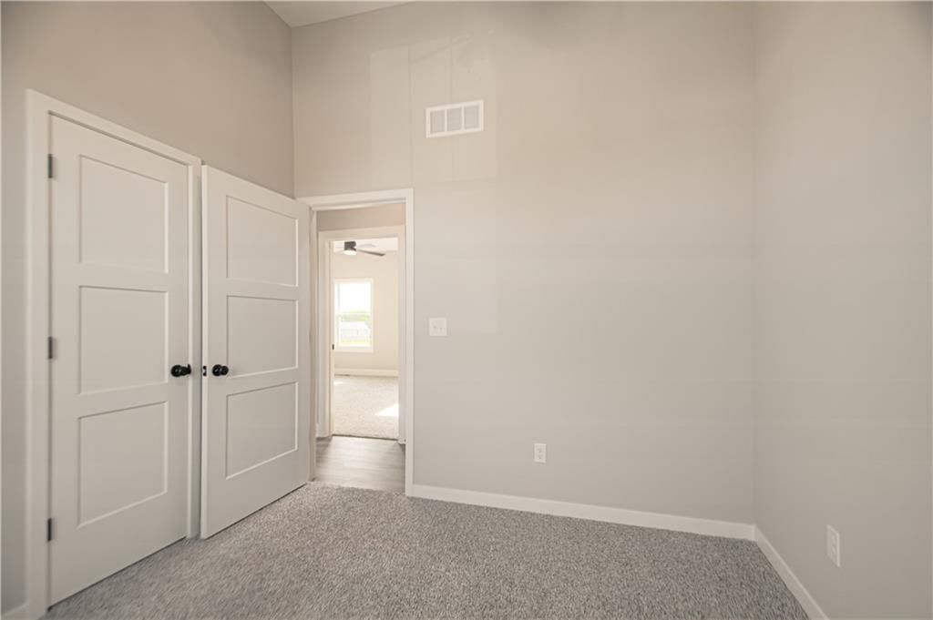 680 S Tybrook Avenue — photo 20