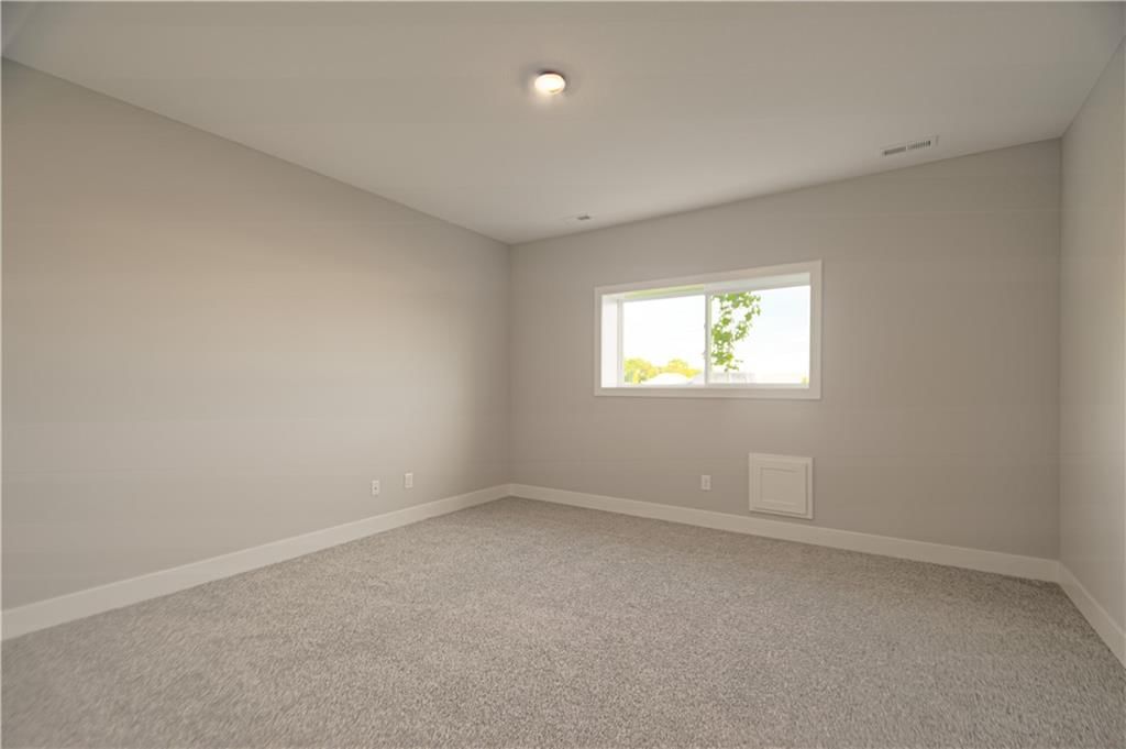 680 S Tybrook Avenue — photo 23
