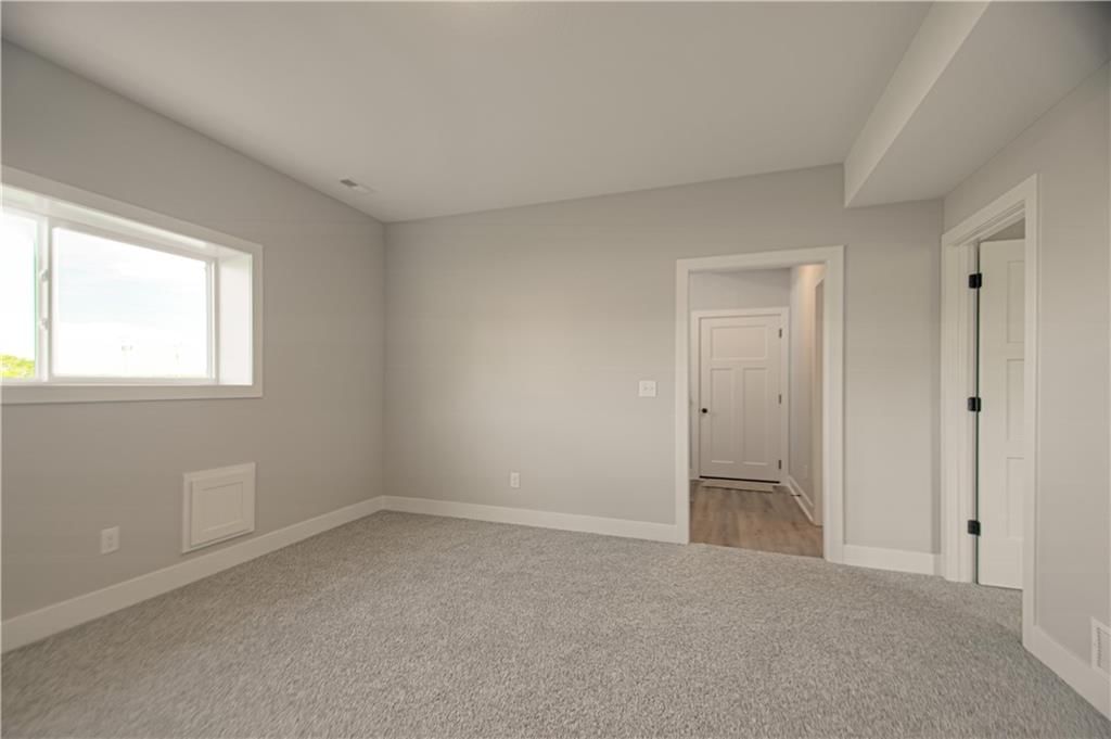 680 S Tybrook Avenue — photo 25