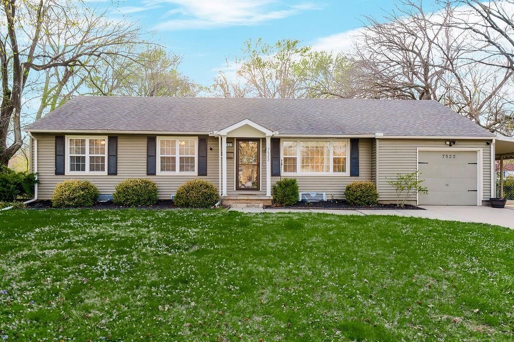 7522 HARDY Street, Overland Park, KS