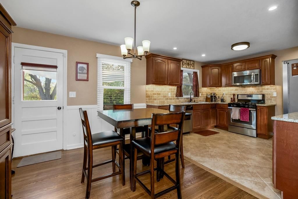 7522 HARDY Street — photo 8