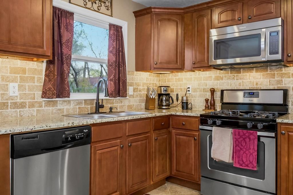 7522 HARDY Street — photo 11
