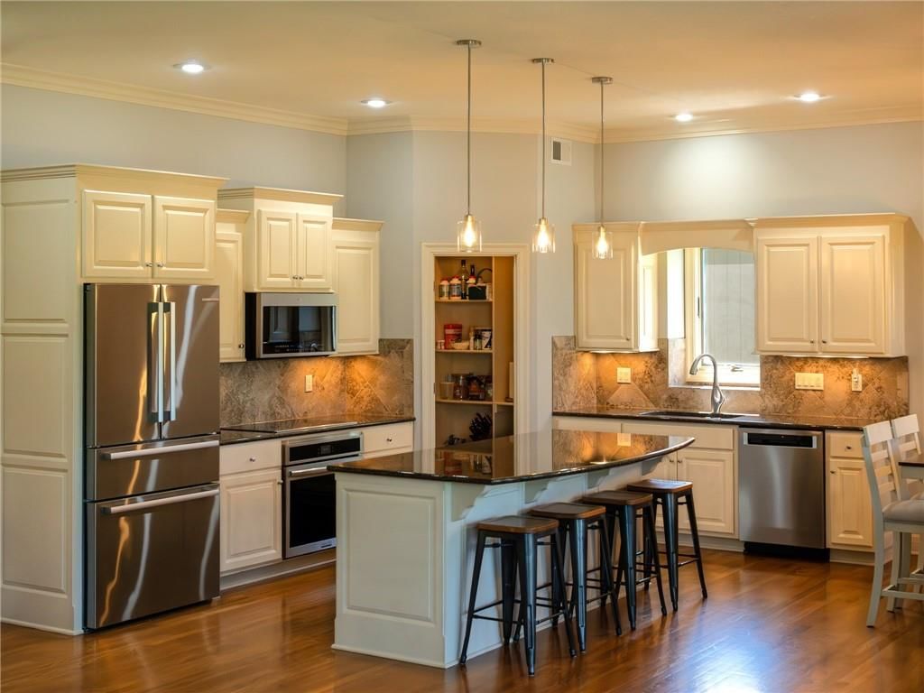15002 S Glen Eyrie Street — photo 9