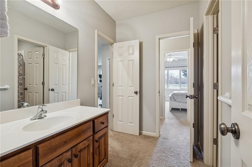 15002 S Glen Eyrie Street — photo 27