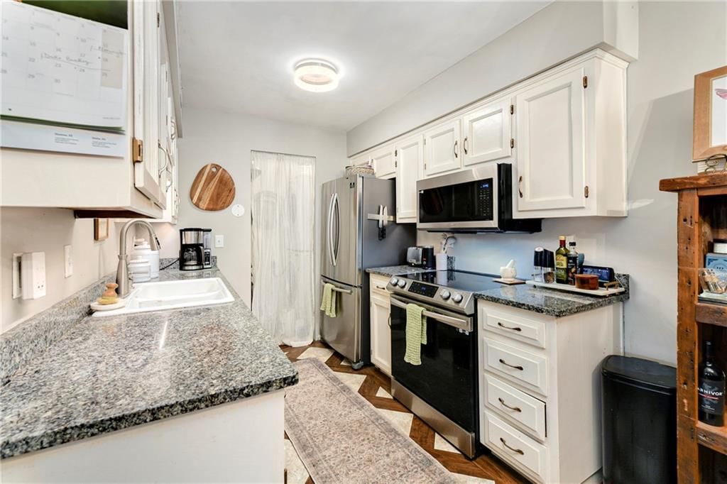 12609 W 110TH Terrace — photo 13