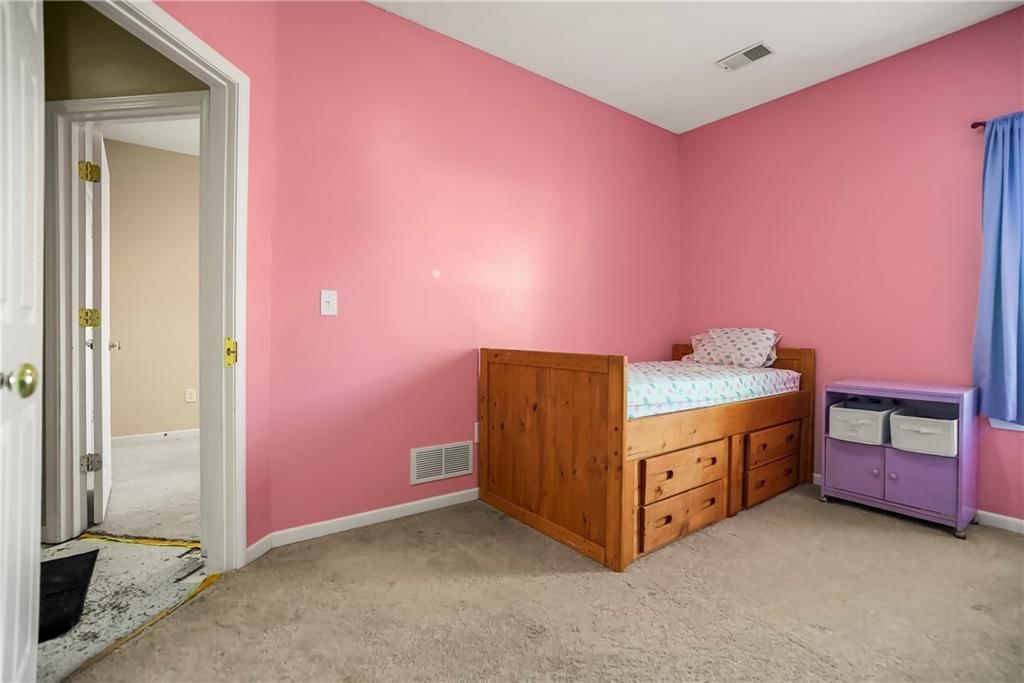 742 S WOODSON Lane — photo 23
