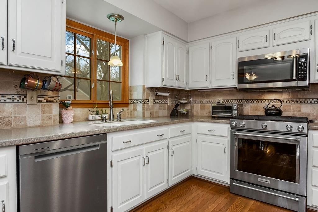 9708 W 121st Terrace — photo 21