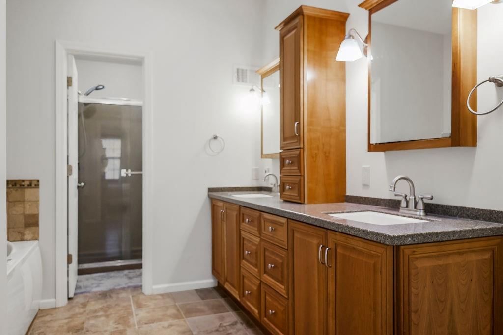 9708 W 121st Terrace — photo 37