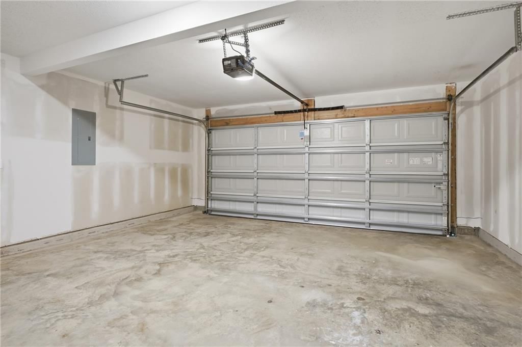 19427 Lincoln Street — photo 19