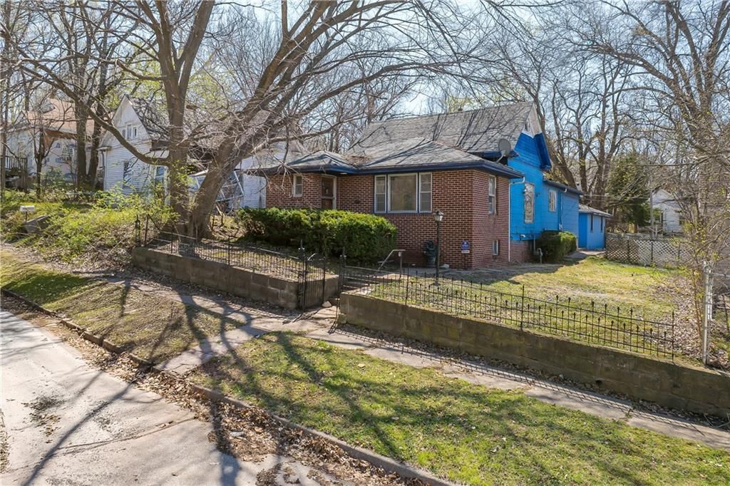 808 Woodson Street — photo 2